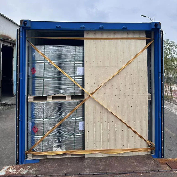 Как безопасно обращаться с фенилфторидом в промышленности?